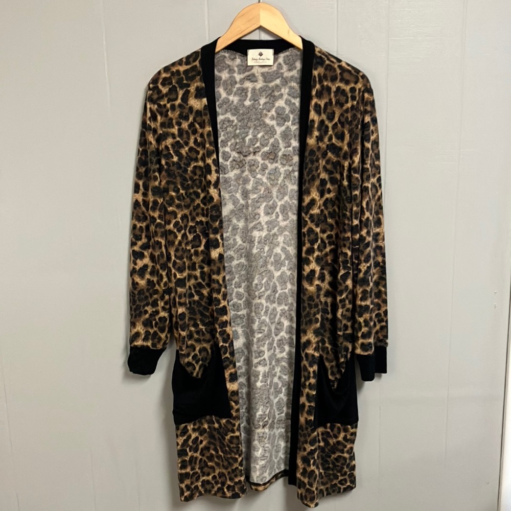NWOT Betsey’s Boutique Shop Animal Print Duster Cardigan Large